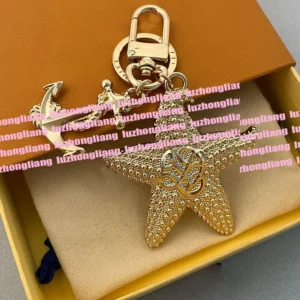 Senior Designer Bag Chains - High-End Jewelry Pendant Chains - Fashion Accessories Keychains - Model 6666